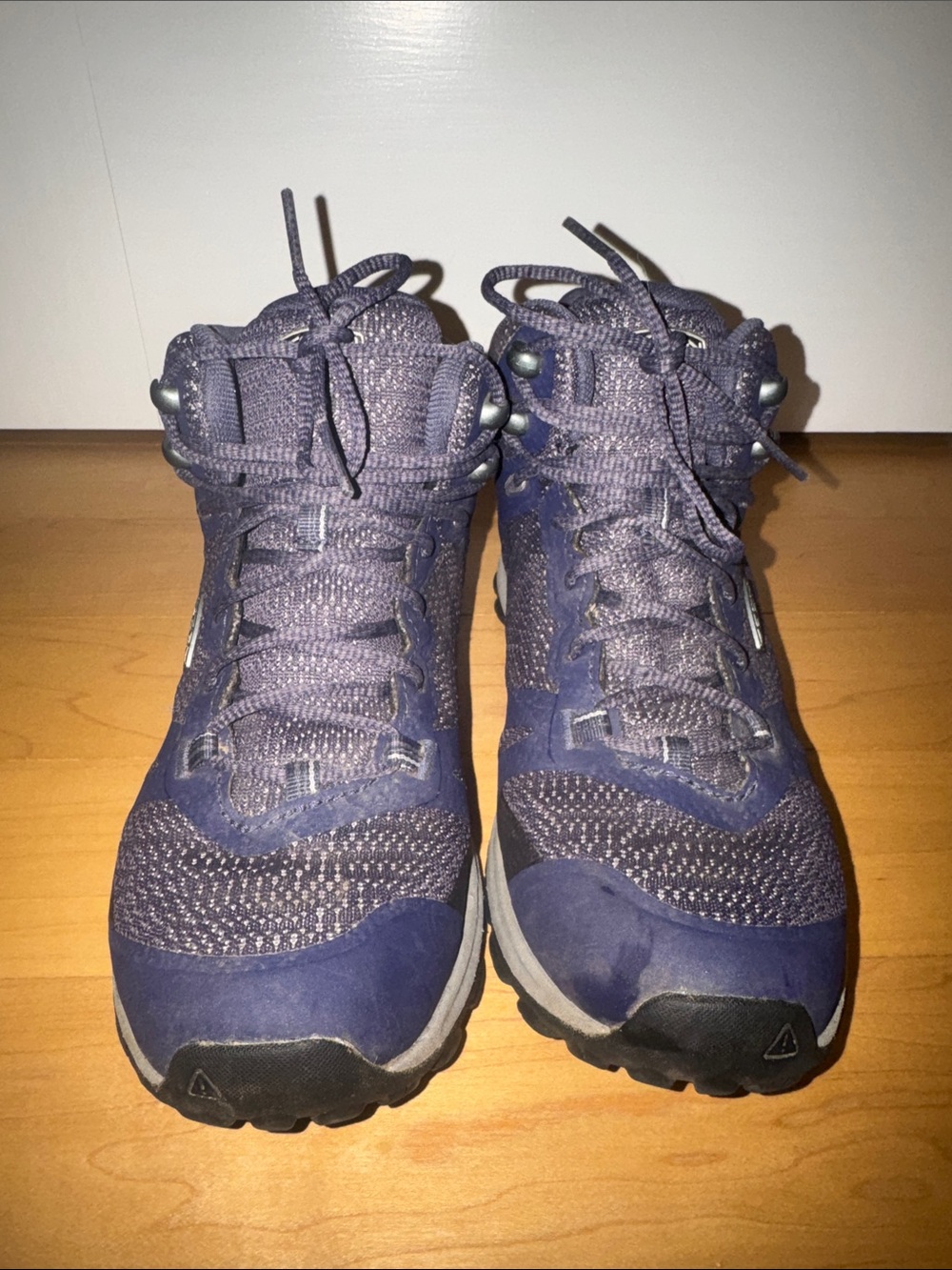 Keen Terradora Mid Waterproof Hiking Boot women’s Size 7